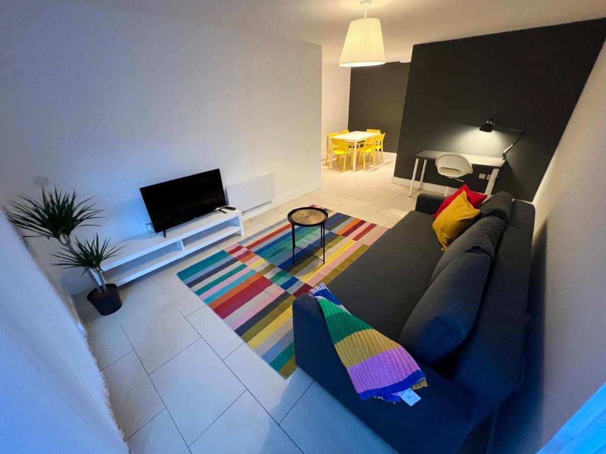 Secluded And Spacious Apartment Dublin Exteriör bild
